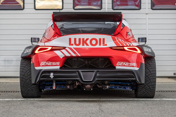 Много карбона, мало веса и рулевая рейка от BMW: тюнинг Toyota Supra A90 для RDS GP