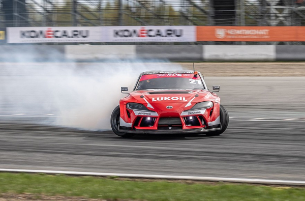 Много карбона, мало веса и рулевая рейка от BMW: тюнинг Toyota Supra A90 для RDS GP