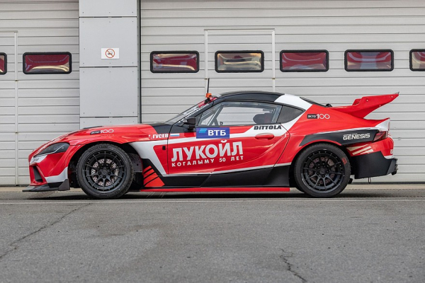Много карбона, мало веса и рулевая рейка от BMW: тюнинг Toyota Supra A90 для RDS GP