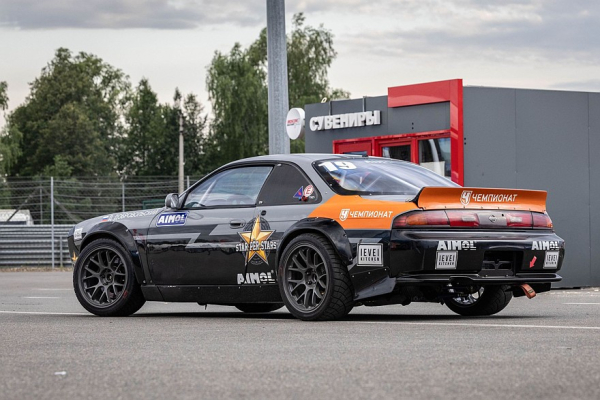 Головка блока от X-Trail и по две форсунки на цилиндр: тюнинг Nissan 200SX S14 для RDS Open