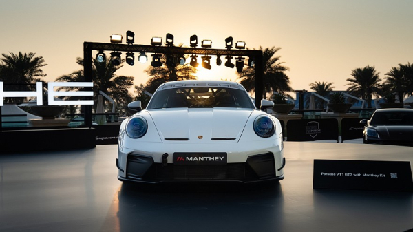 Porsche 911 GT3 Manthey Kit: более эффективная аэродинамика и доработанное шасси Porsche 911 GT3 Manthey Kit: более эффективная аэродинамика и доработанное шасси