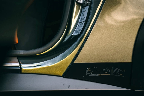 GlasWerks DMV Elevato: кроссовер-рестомод на базе шутинг-брейка Ferrari GTC4Lusso GlasWerks DMV Elevato: кроссовер-рестомод на базе шутинг-брейка Ferrari GTC4Lusso