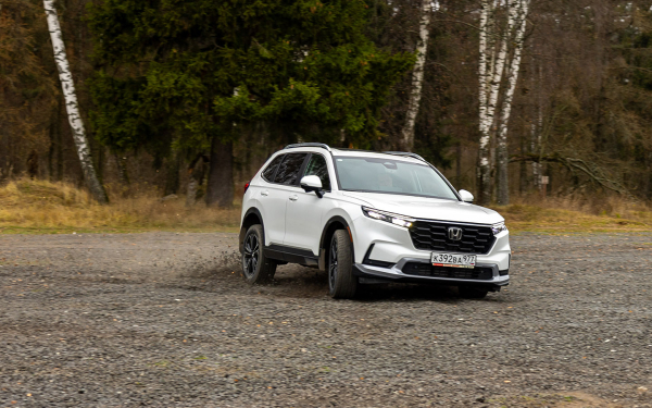 Вернуться в никуда. Тест Honda CR-V — японского хита китайской сборки
Вернуться в никуда. Тест Honda CR-V — японского хита китайской сборки