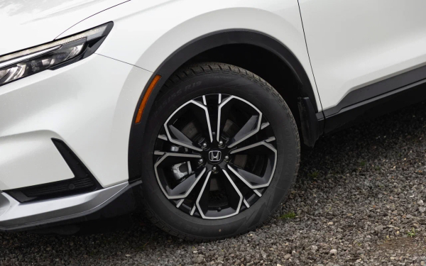 Вернуться в никуда. Тест Honda CR-V — японского хита китайской сборки
Вернуться в никуда. Тест Honda CR-V — японского хита китайской сборки